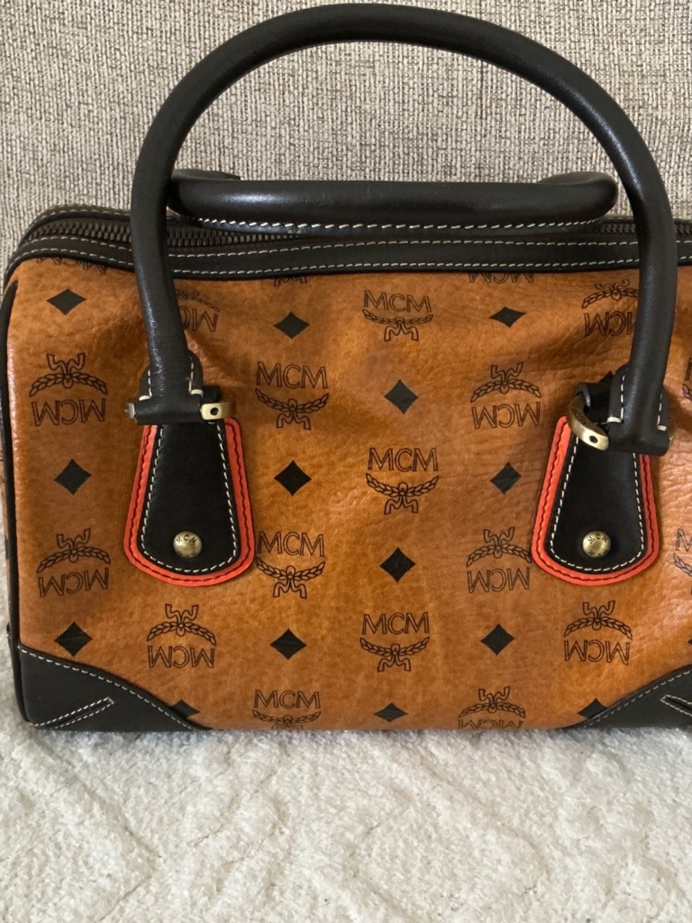 MCM - Picture 2 of 9